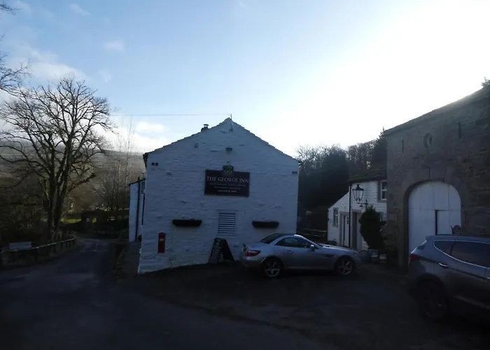 Inn The George